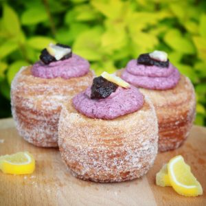 Frissants & Doughnuts